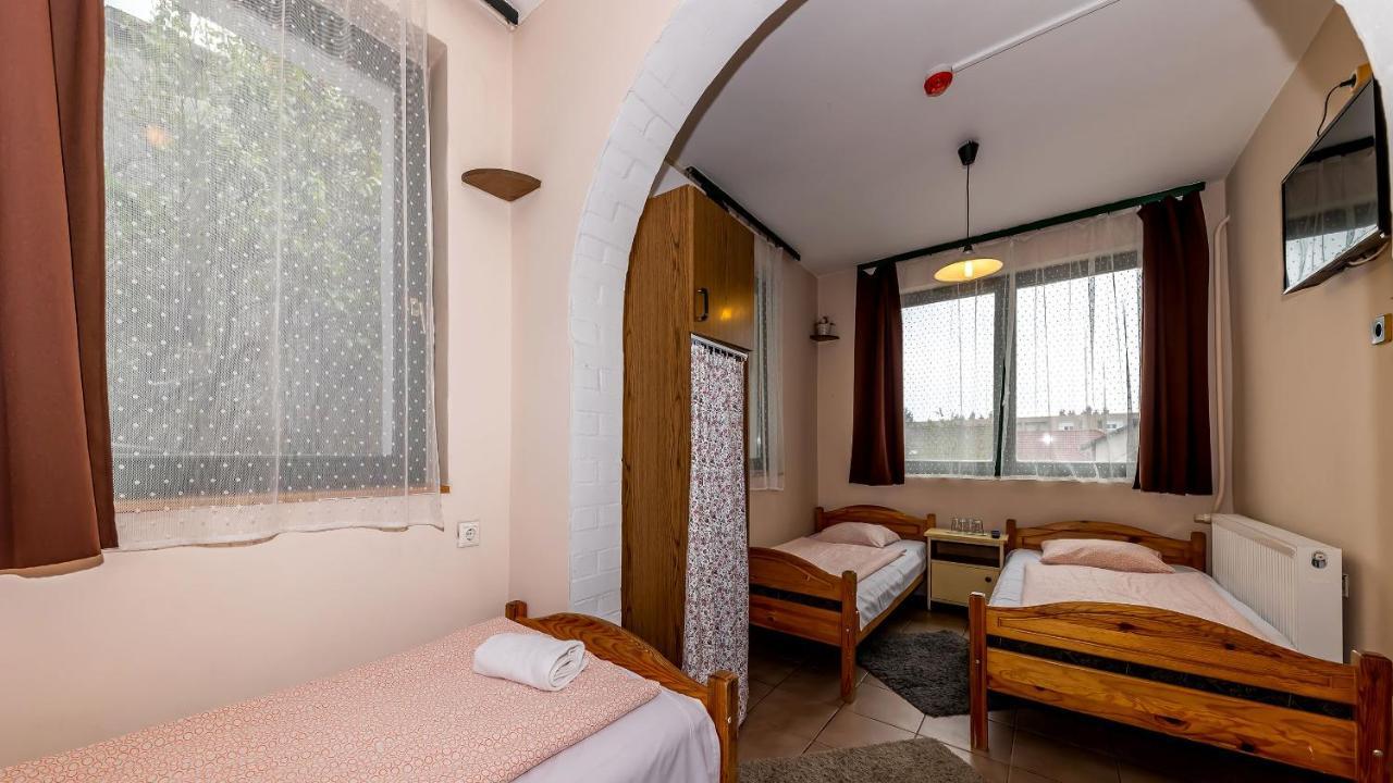 Csillagtura Panzio Bed & Breakfast Eger Luaran gambar