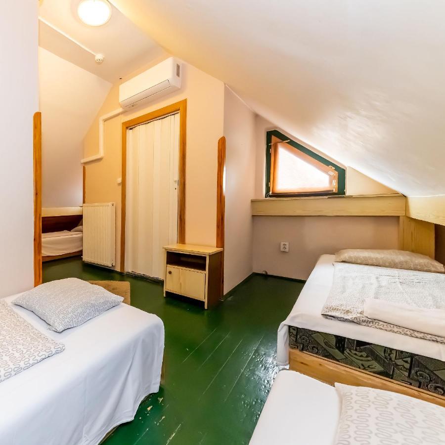 Csillagtura Panzio Bed & Breakfast Eger Luaran gambar