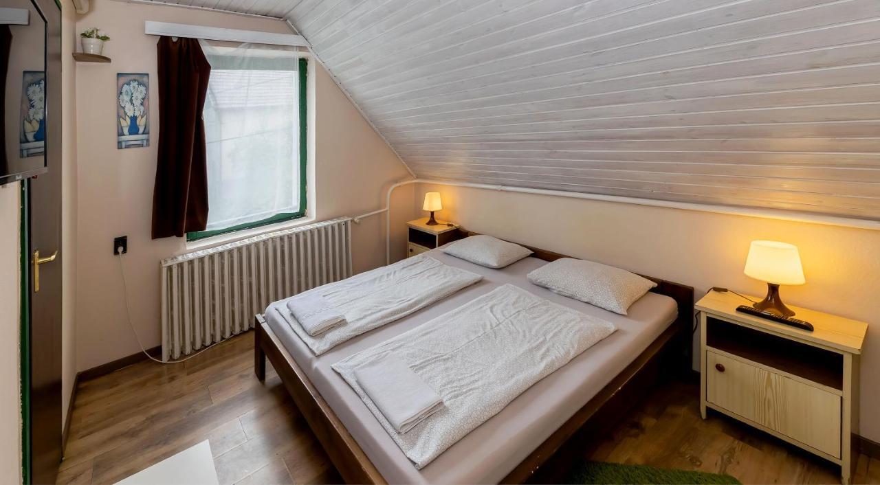Csillagtura Panzio Bed & Breakfast Eger Luaran gambar