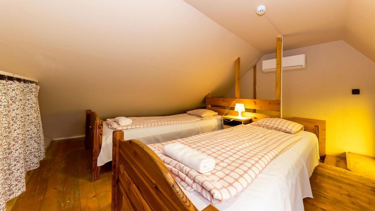 Csillagtura Panzio Bed & Breakfast Eger Luaran gambar